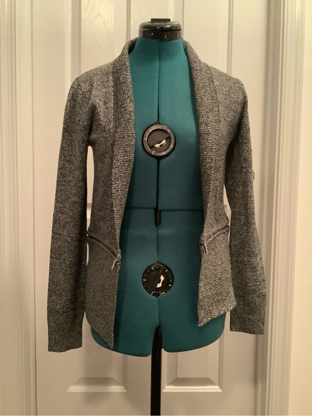 New York & Company Black and White Marled Knit Cardigan